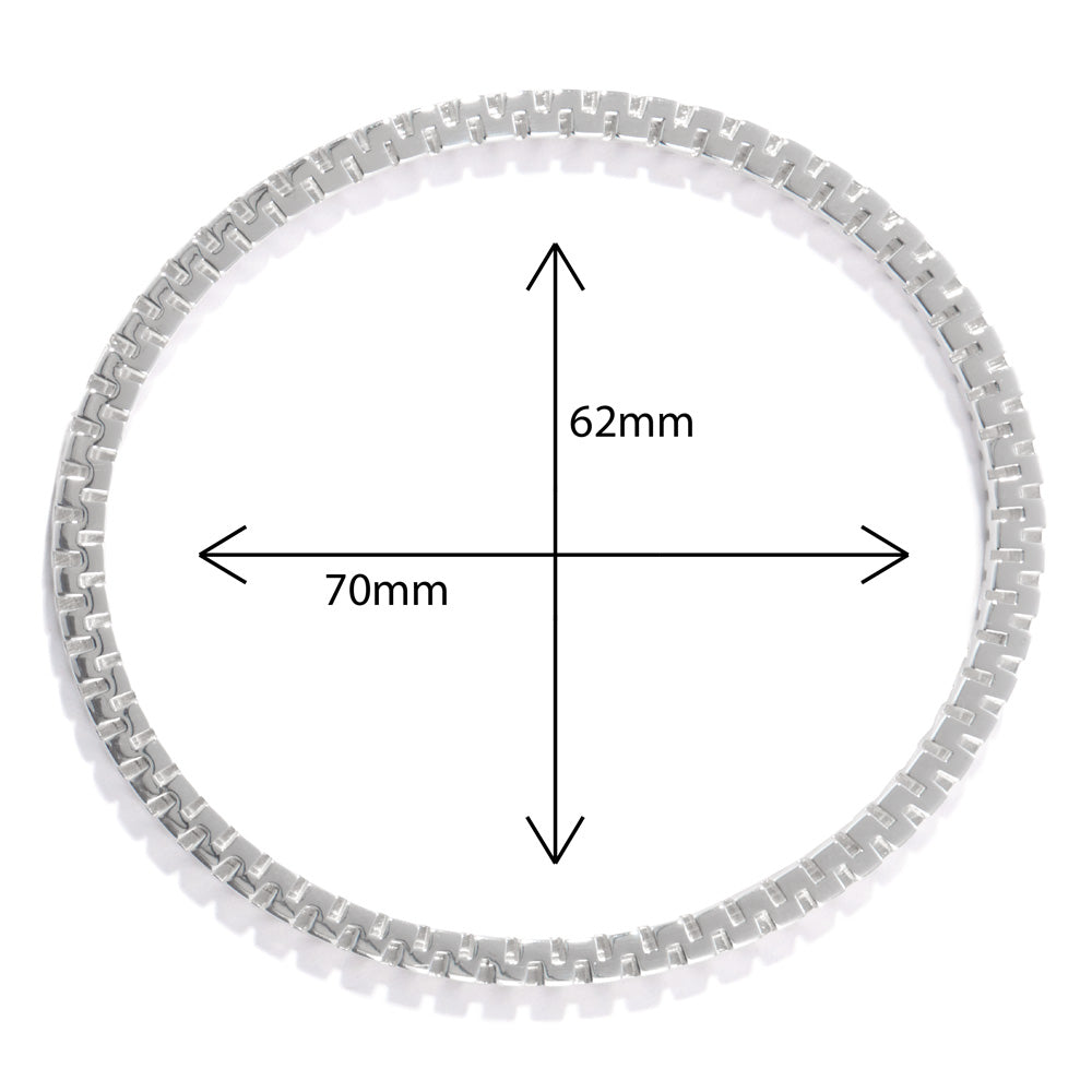 A product photo of our large Check Bangle taken from above with measurements showing the major and minor axes in the ellipse. The major axis is 70mm in diameter, and the minor axis is 62mm in diameter. 